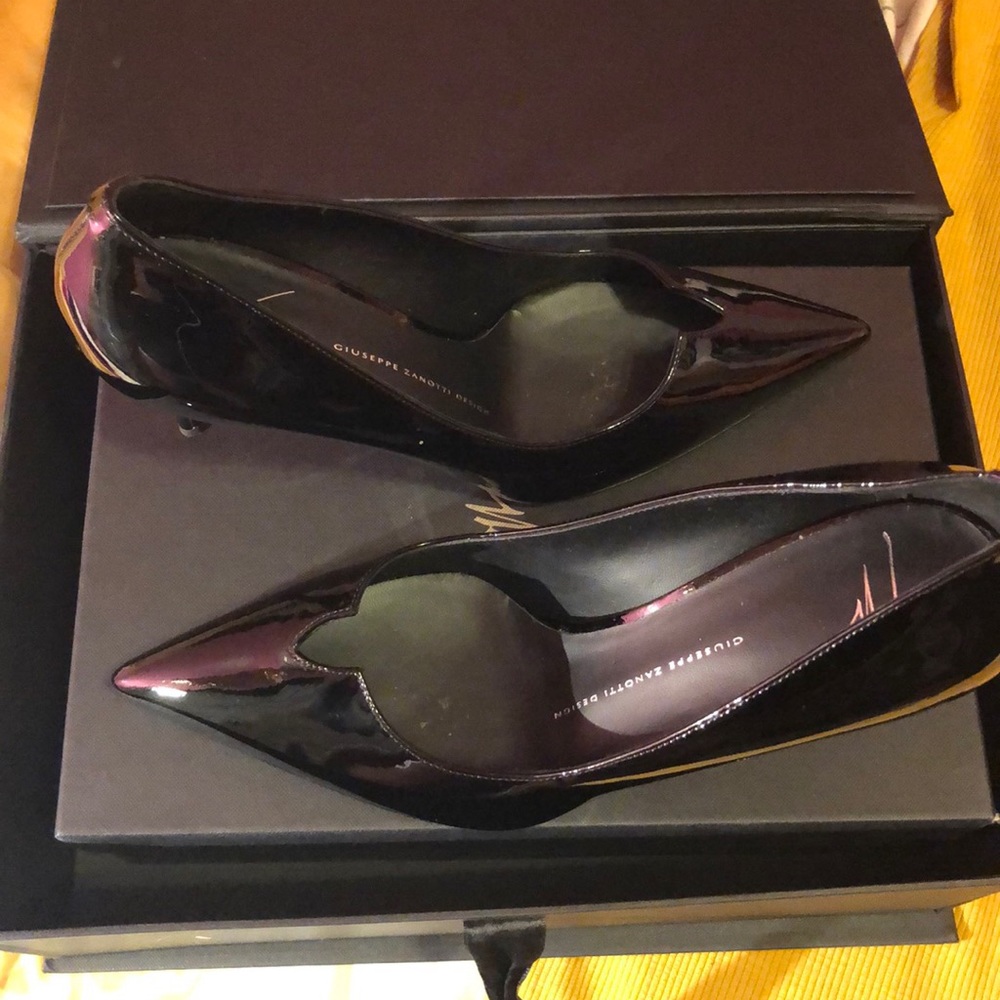 Giuseppe Heels Black LIKE NEW
